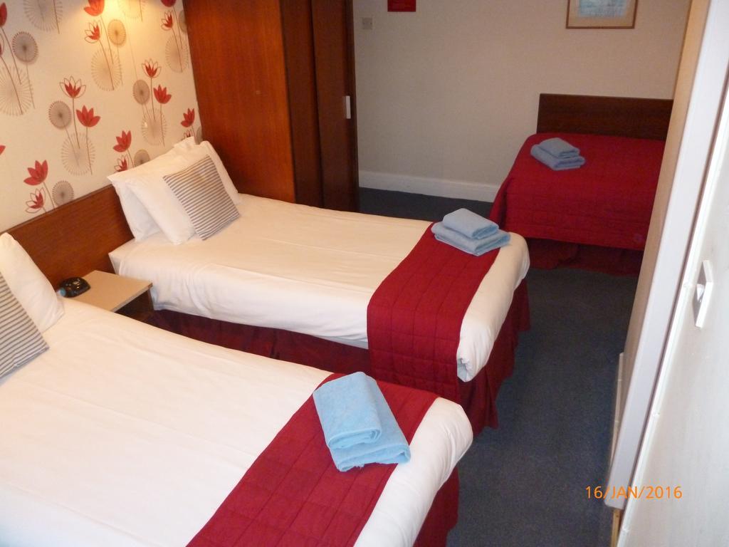 Grange Lodge Hotel - B&B ロンドン 部屋 写真