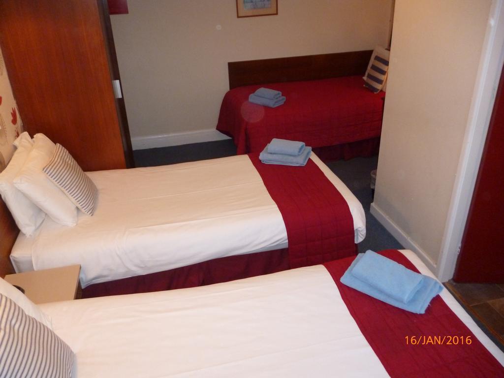 Grange Lodge Hotel - B&B ロンドン 部屋 写真