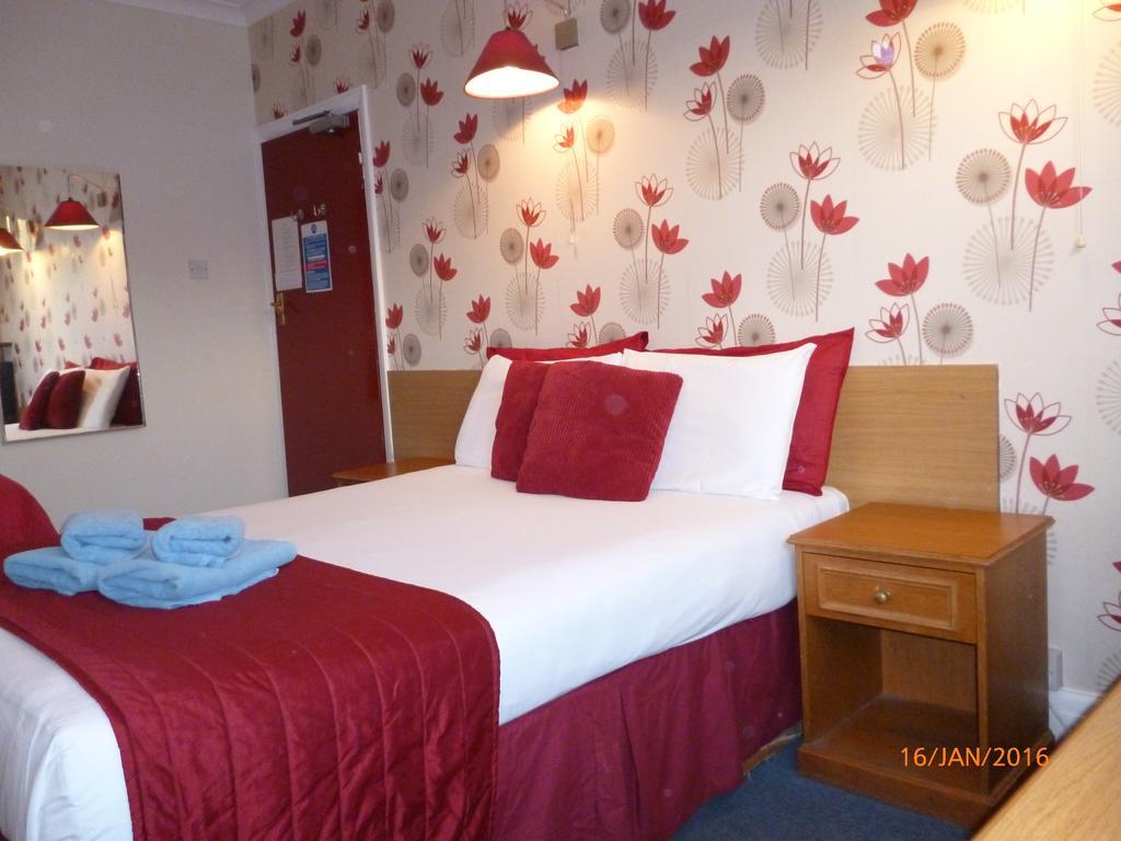 Grange Lodge Hotel - B&B ロンドン 部屋 写真