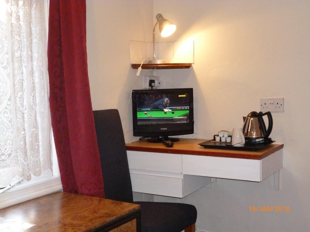 Grange Lodge Hotel - B&B ロンドン 部屋 写真