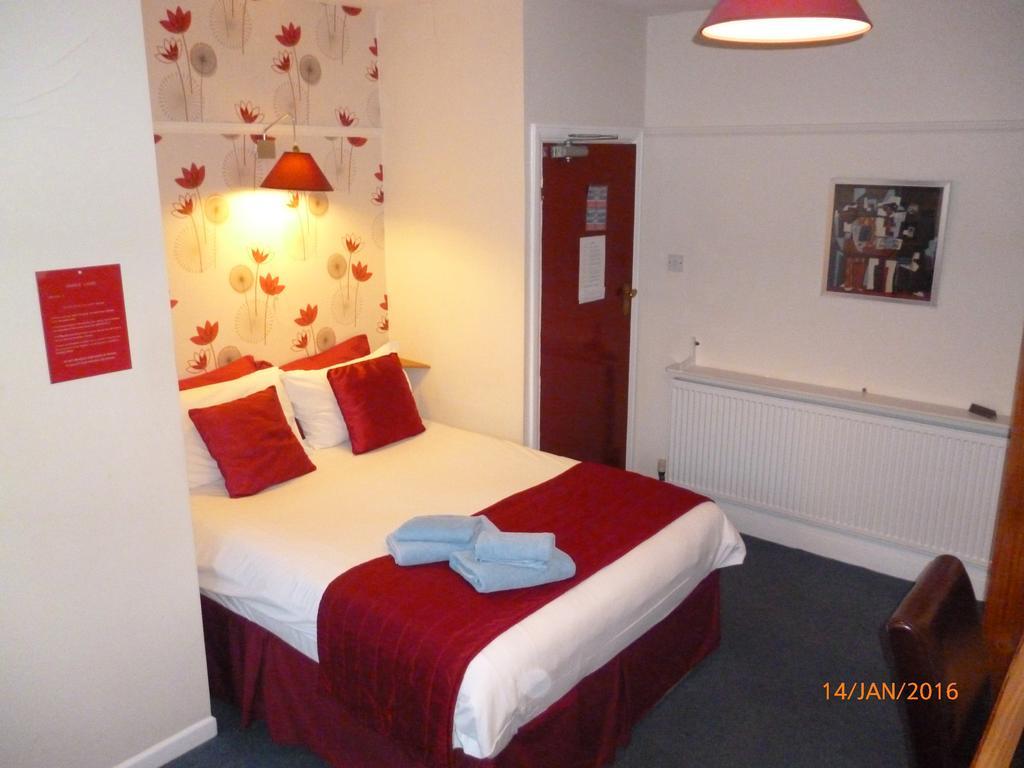 Grange Lodge Hotel - B&B ロンドン 部屋 写真