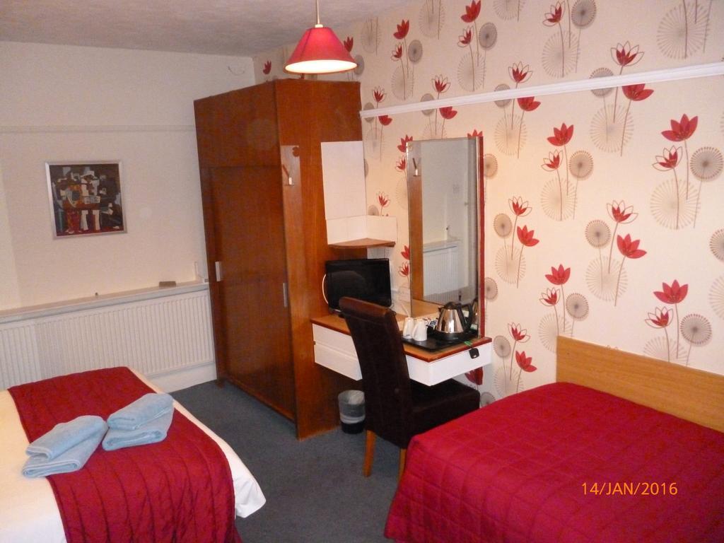 Grange Lodge Hotel - B&B ロンドン 部屋 写真