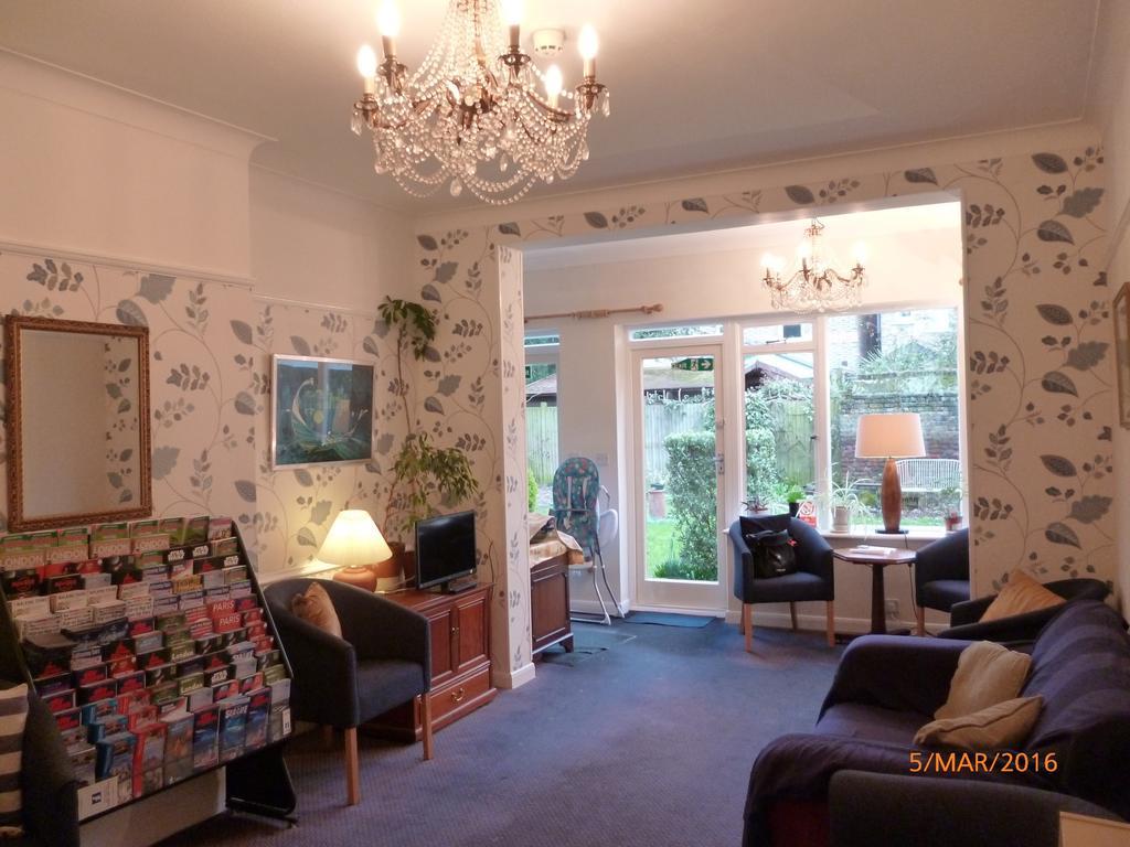 Grange Lodge Hotel - B&B ロンドン エクステリア 写真