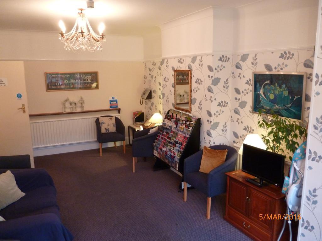 Grange Lodge Hotel - B&B ロンドン エクステリア 写真